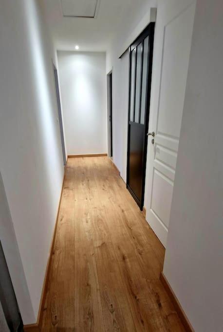 Appartement Charmant Et Spacieux Auxerre Bagian luar foto
